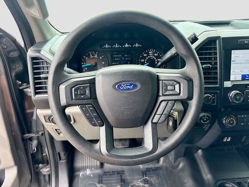Used 2019 Ford F150 XL w/ Equipment Group 101A Mid RWD image 11