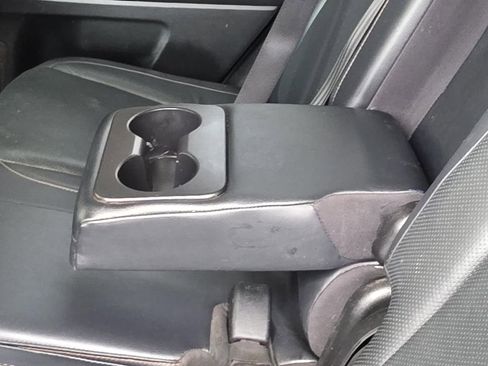 Used 2019 Toyota Highlander Limited image 11