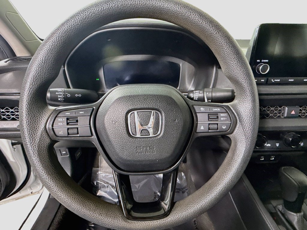 Used 2023 Honda Accord LX image 12