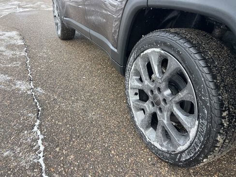 Used 2021 Jeep Compass 80th Special Edition image 27