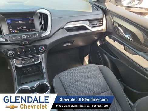 Certified 2024 GMC Terrain SLE FWD image 24