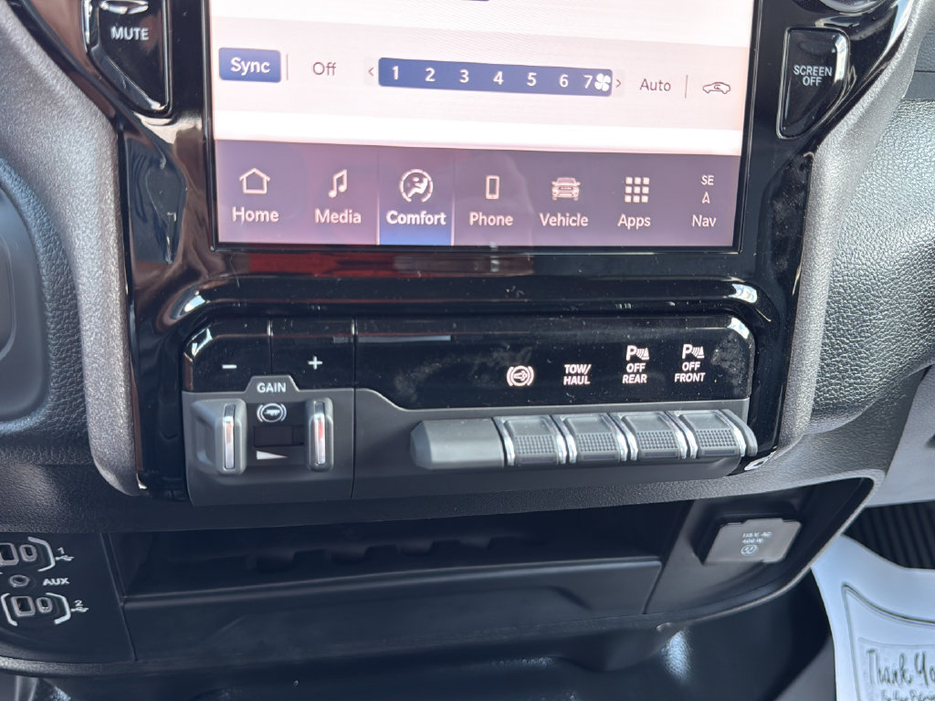New 2026 RAM 3500 Tradesman AWD/4WD image 28