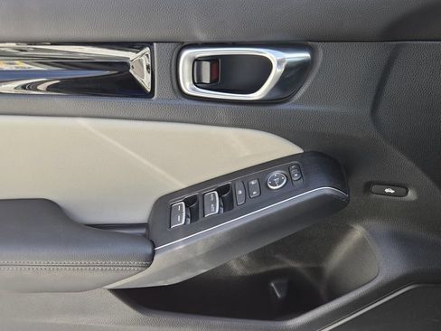 Used 2024 Honda Civic Touring image 27