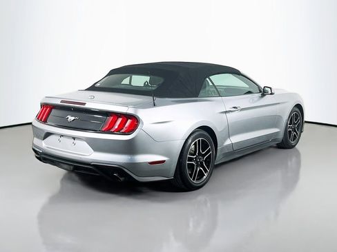 Used 2021 Ford Mustang Premium image 5