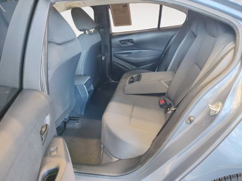 Used 2022 Toyota Corolla LE image 25