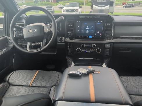 Used 2024 Ford F350 Platinum image 23