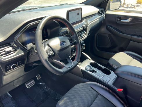 Used 2023 Ford Escape ST-Line AWD/4WD image 28