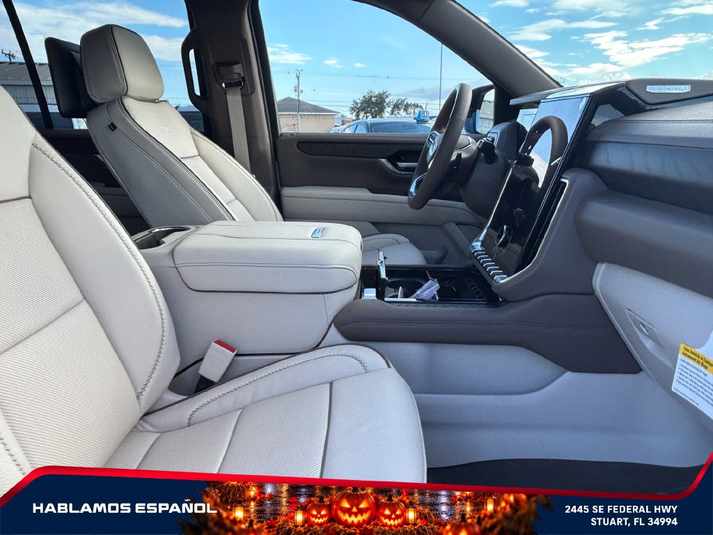 New 2026 GMC Yukon Denali w/ Denali Reserve Package AWD/4WD image 19