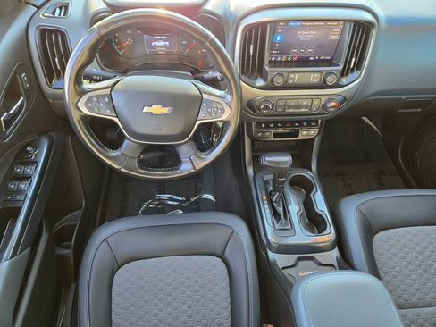 Used 2020 Chevrolet Colorado Z71 w/ Safety Package image 12