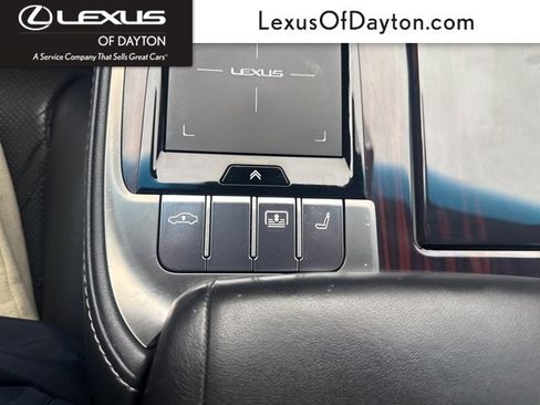 Used 2019 Lexus LS 500 AWD image 26