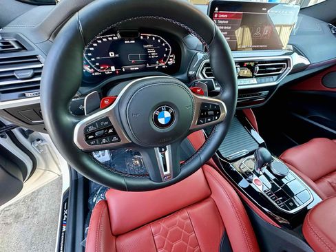 Used 2025 BMW X4 M COMPETITION w/ Competition Package image 9