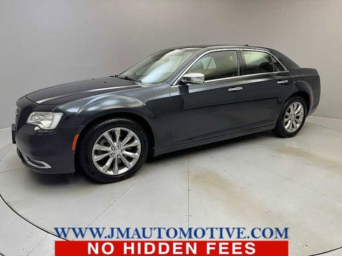 Used 2019 Chrysler 300 Limited w/ Safetytec Plus Group image 1