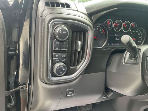 Used 2021 Chevrolet Silverado 1500 RST w/ LPO, Blackout Package AWD/4WD image 16