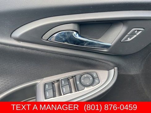 Used 2024 Chevrolet Malibu LT FWD image 14