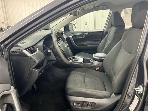Used 2023 Toyota RAV4 XLE AWD/4WD image 20