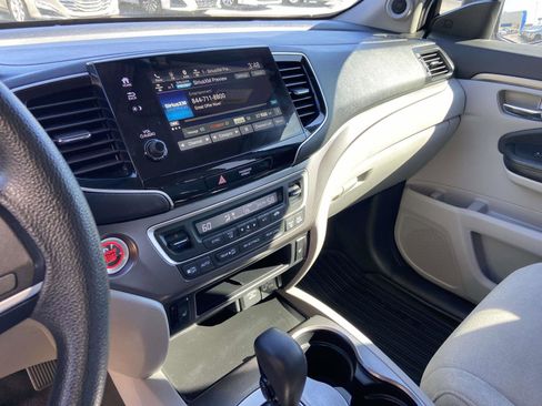 Certified 2019 Honda Pilot EX image 15