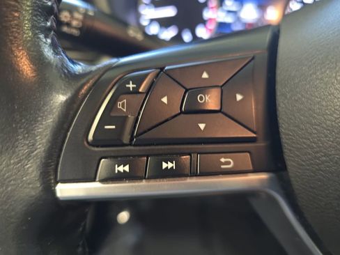 Used 2021 Nissan Sentra SV image 16