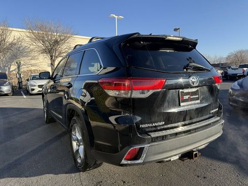 Used 2018 Toyota Highlander Limited image 5