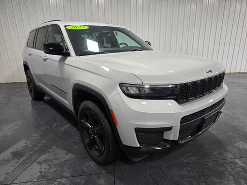 Used 2022 Jeep Grand Cherokee L Laredo AWD/4WD image 2