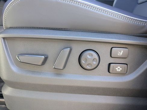 New 2026 INFINITI QX80 4WD w/ Sport Exterior Package image 22