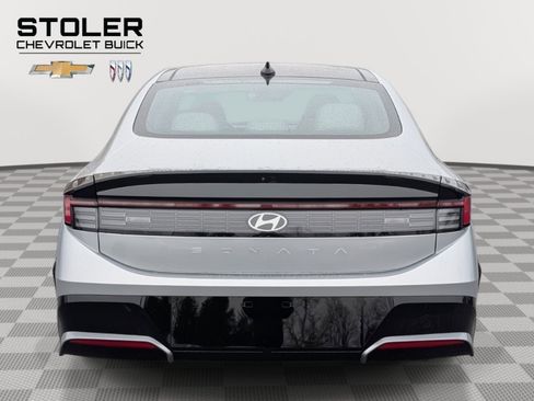 Used 2024 Hyundai Sonata SEL w/ Convenience Package image 4