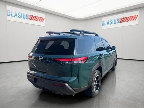 Used 2023 Nissan Pathfinder Rock Creek AWD/4WD image 3