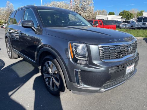 Used 2021 Kia Telluride S image 1