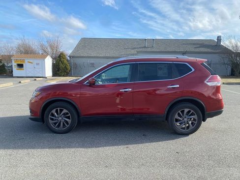 Used 2016 Nissan Rogue SL w/ SL Premium Package image 9