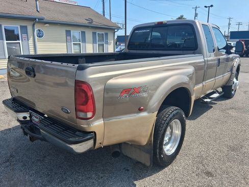 Used 2005 Ford F350 XLT AWD/4WD image 6