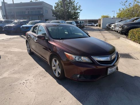 Used 2015 Acura ILX w/ Technology Package FWD image 7