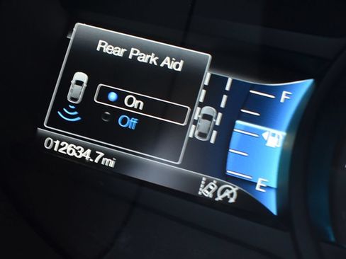 Used 2024 Ford Edge SEL w/ Convenience Package AWD/4WD image 11