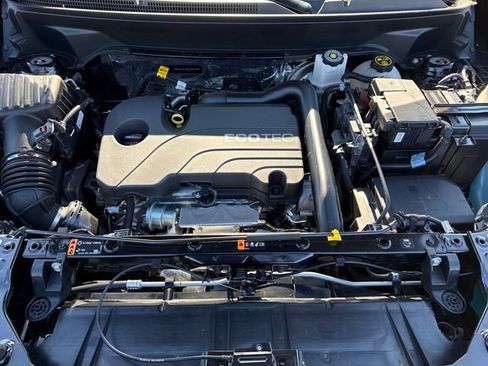 Used 2022 GMC Terrain SLE w/ Driver Convenience Package image 22