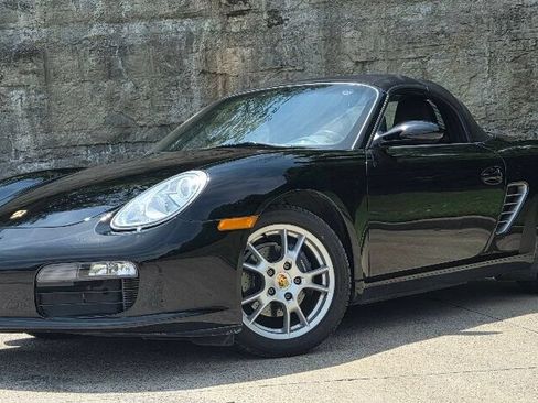 Used 2005 Porsche Boxster RWD image 8