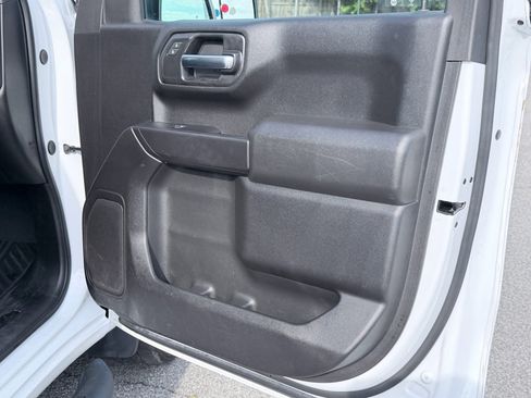 Used 2024 Chevrolet Silverado 1500 Custom w/ Turbomax Blackout Package AWD/4WD image 29