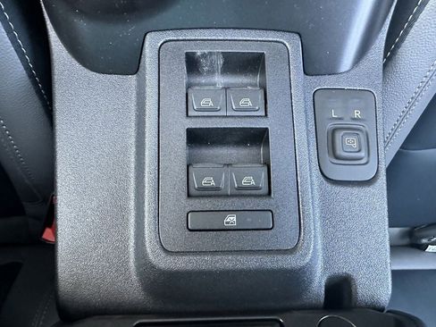 Used 2024 Ford Bronco Outer Banks image 20