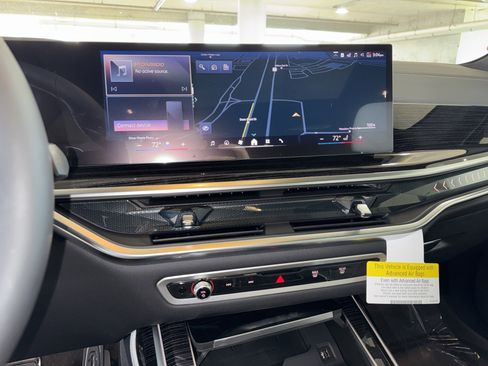 New 2026 BMW X7 xDrive40i w/ Executive Package image 18