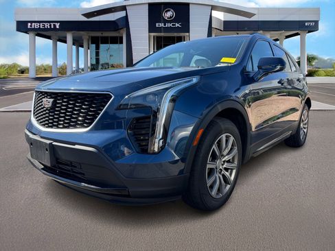 Used 2019 Cadillac XT4 Sport w/ Cold Weather Package image 4