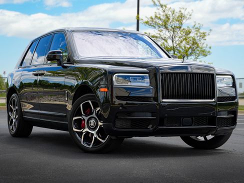 Used 2023 Rolls-Royce Cullinan Black Badge w/ Driver's Package AWD/4WD image 2