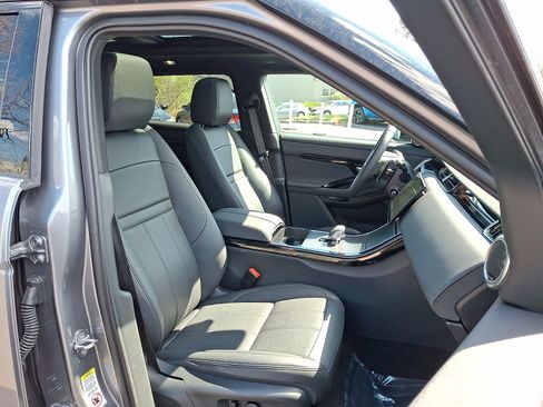 Used 2026 Land Rover Range Rover Evoque S AWD/4WD image 3