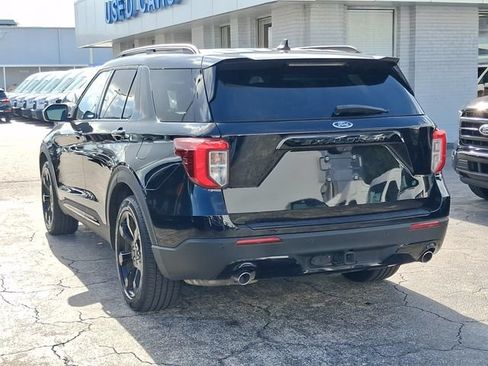 Used 2023 Ford Explorer ST-Line w/ Class IV Trailer Tow Package RWD image 3
