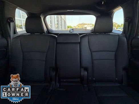 Used 2025 Honda Passport EX-L image 23