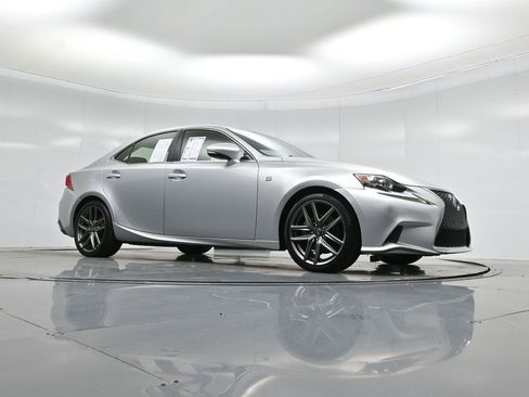 Used 2015 Lexus IS 250 image 2
