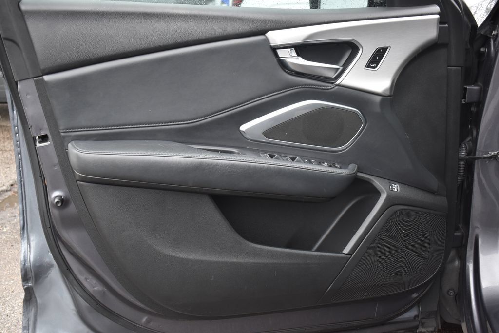 Used 2020 Acura RDX FWD image 32
