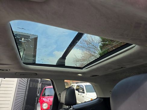 Used 2021 Kia Telluride SX w/ SX Prestige Package image 58