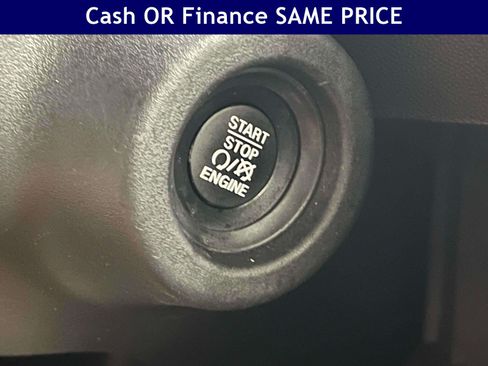Used 2025 RAM ProMaster 2500 w/ Convenience Group FWD image 18
