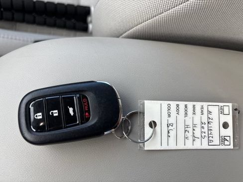 Certified 2025 Honda HR-V LX image 17