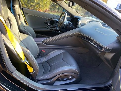 Used 2023 Chevrolet Corvette Stingray Premium Conv w/ Z51 Performance Package image 36
