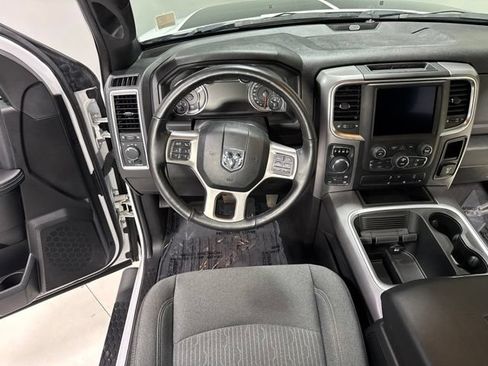Used 2022 RAM 1500 Warlock AWD/4WD image 15