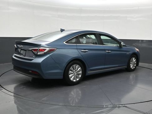 Used 2016 Hyundai Sonata SE FWD image 5
