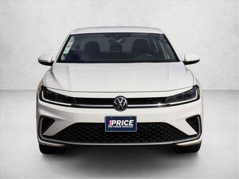 Used 2025 Volkswagen Jetta S FWD image 2